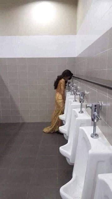 zzazza.jpg.7a57c14944858ed9974d7d00e15cf4ab.jpg