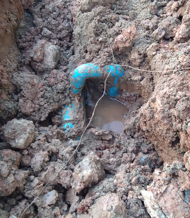 1045581346_waterleak05.png.4d7256ca03b33aaa5a76f0f003c5b9a2.png