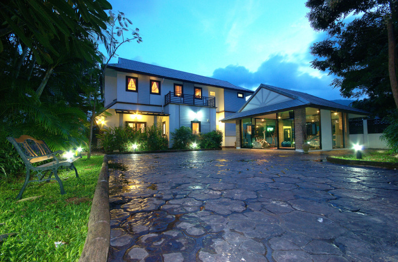 Sun Villa 2.jpg