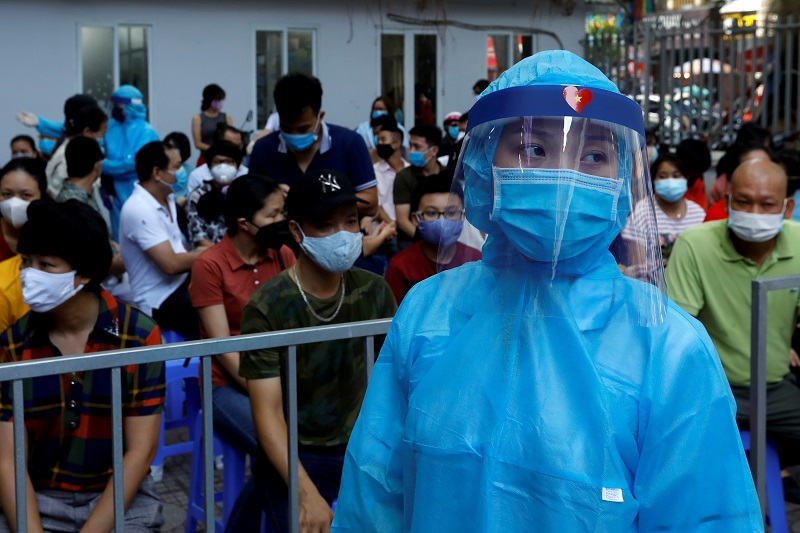 2020-11-30T135145Z_1_LYNXMPEGAT132_RTROPTP_4_HEALTH-CORONAVIRUS-VIETNAM.JPG