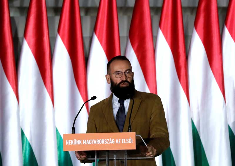 2020-12-02T173059Z_1_LYNXMPEGB11IY_RTROPTP_4_HUNGARY-FIDESZ-MEP.JPG
