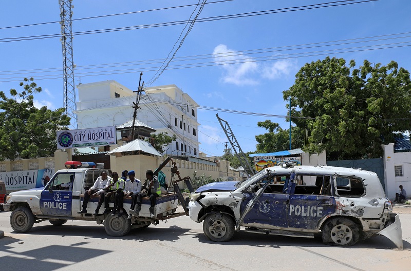 2020-12-05T024513Z_1_LYNXMPEGB401X_RTROPTP_4_USA-TRUMP-SOMALIA.JPG