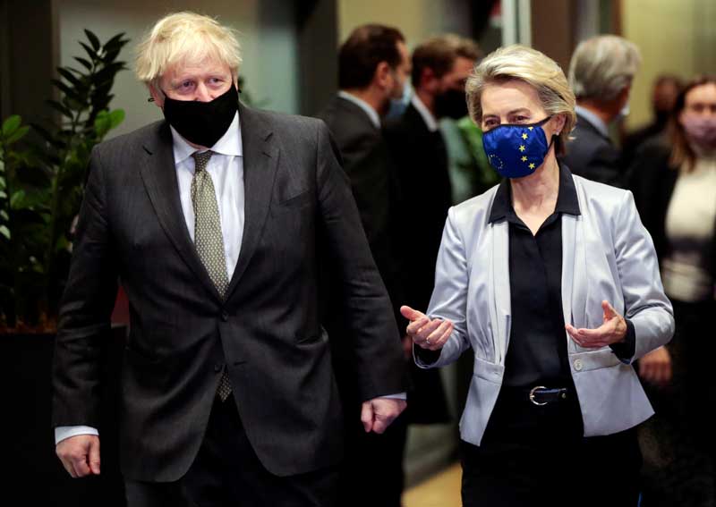 2020-12-09T225945Z_2_LYNXMPEGB81M3_RTROPTP_4_BRITAIN-EU-JOHNSON.JPG