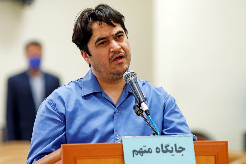 2020-12-12T050053Z_1_LYNXMPEGBB02M_RTROPTP_4_IRAN-JOURNALIST.JPG