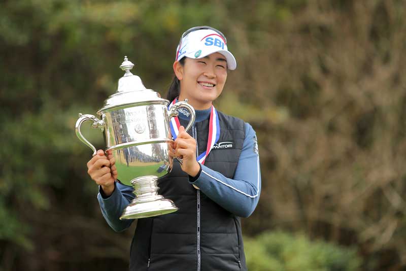 2020-12-14T215443Z_1_LYNXMPEGBD1OR_RTROPTP_4_GOLF.JPG