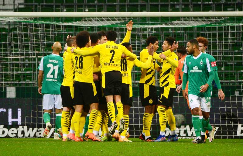 2020-12-15T213740Z_1_LYNXMPEGBE1PI_RTROPTP_4_SOCCER-GERMANY-SVW-DOR-REPORT.JPG