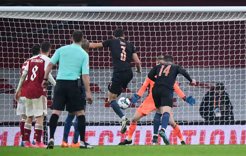 2020-12-22T220207Z_1_LYNXMPEGBL1JJ_RTROPTP_4_SOCCER-ENGLAND-ARS-MCI-REPORT.JPG
