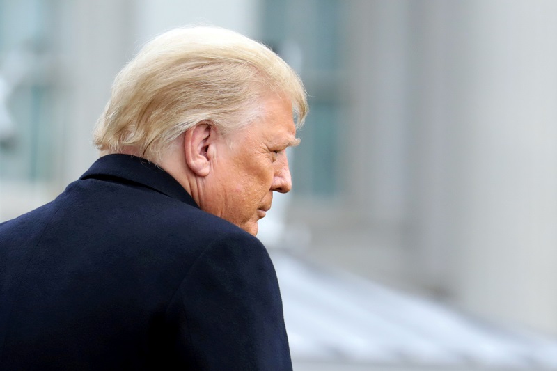 2020-12-26T051136Z_1_LYNXMPEGBP02D_RTROPTP_4_USA-ELECTION-TRUMP.JPG
