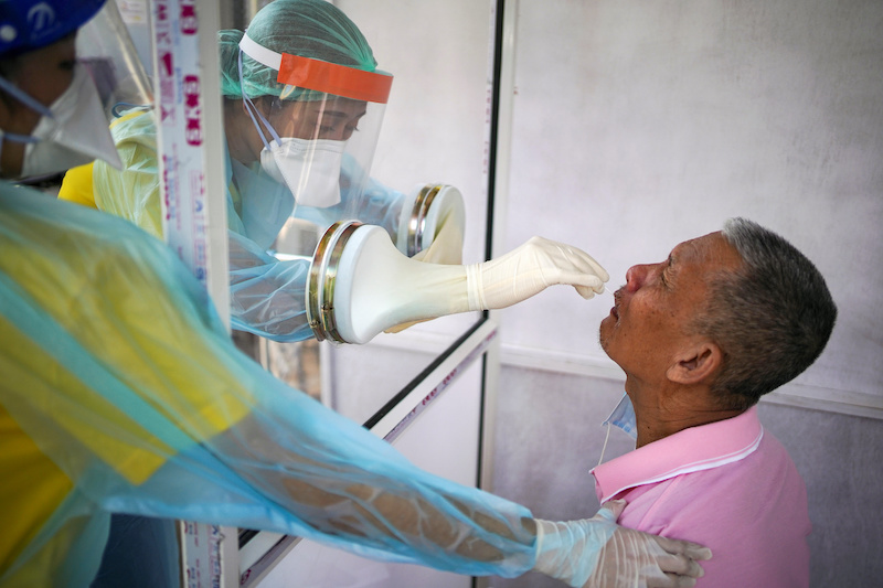 2020-12-27T042453Z_1_LYNXMPEGBQ02O_RTROPTP_4_HEALTH-CORONAVIRUS-THAILAND.JPG