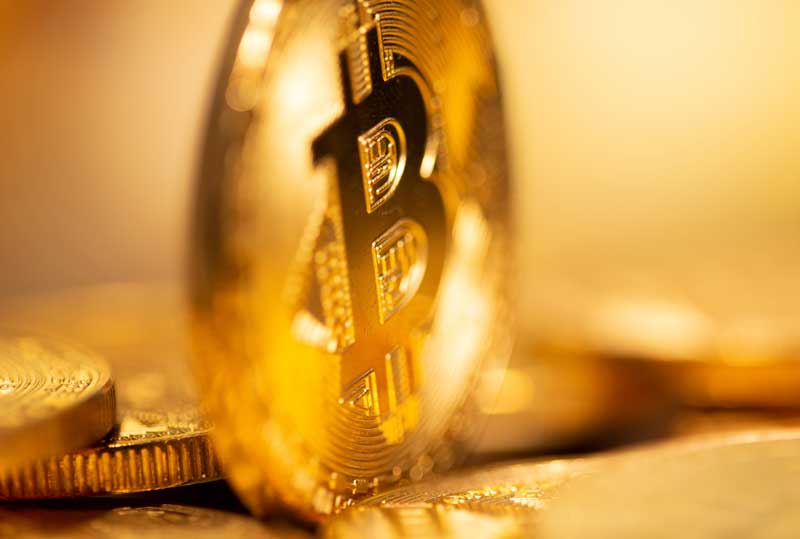 2020-12-31T193321Z_1_LYNXMPEGBU0UK_RTROPTP_4_CRYPTO-CURRENCIES.JPG