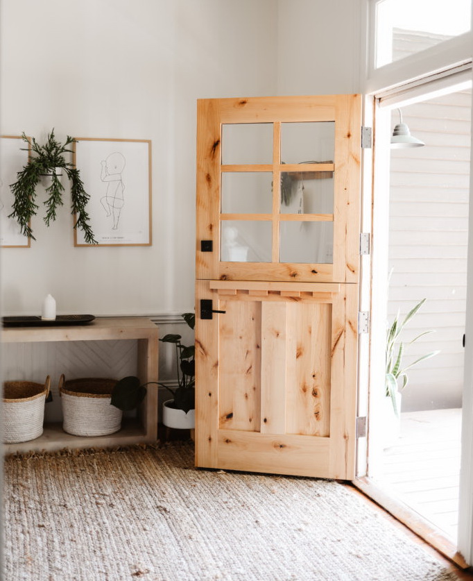 839840902_Farmhousedoor.jpg.647f78fa392d4b8521d2c80f0b342a6d.jpg