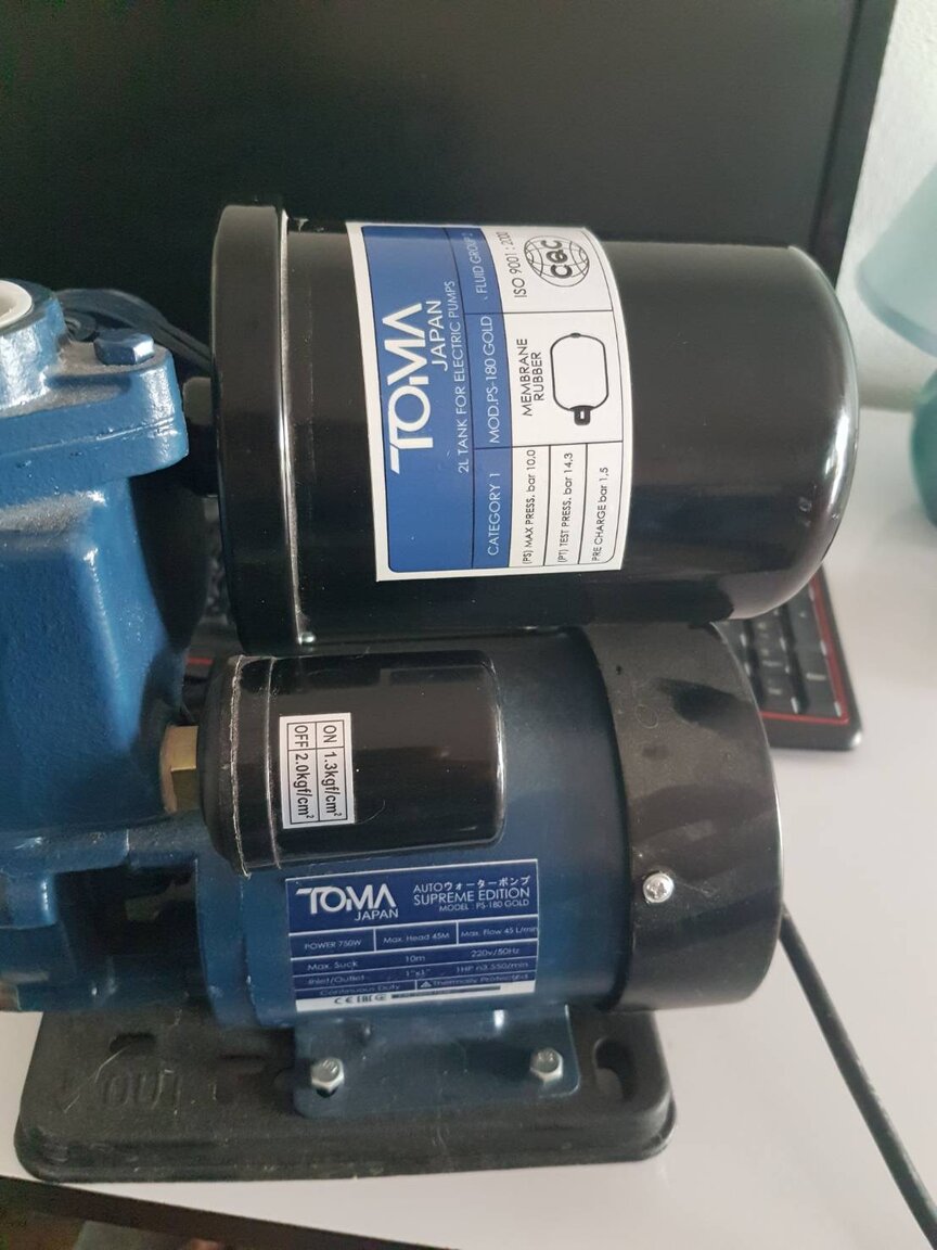 1313514592_Waterpump.thumb.jpg.dde0fb5523082e895edbcd2a0e2d3519.jpg