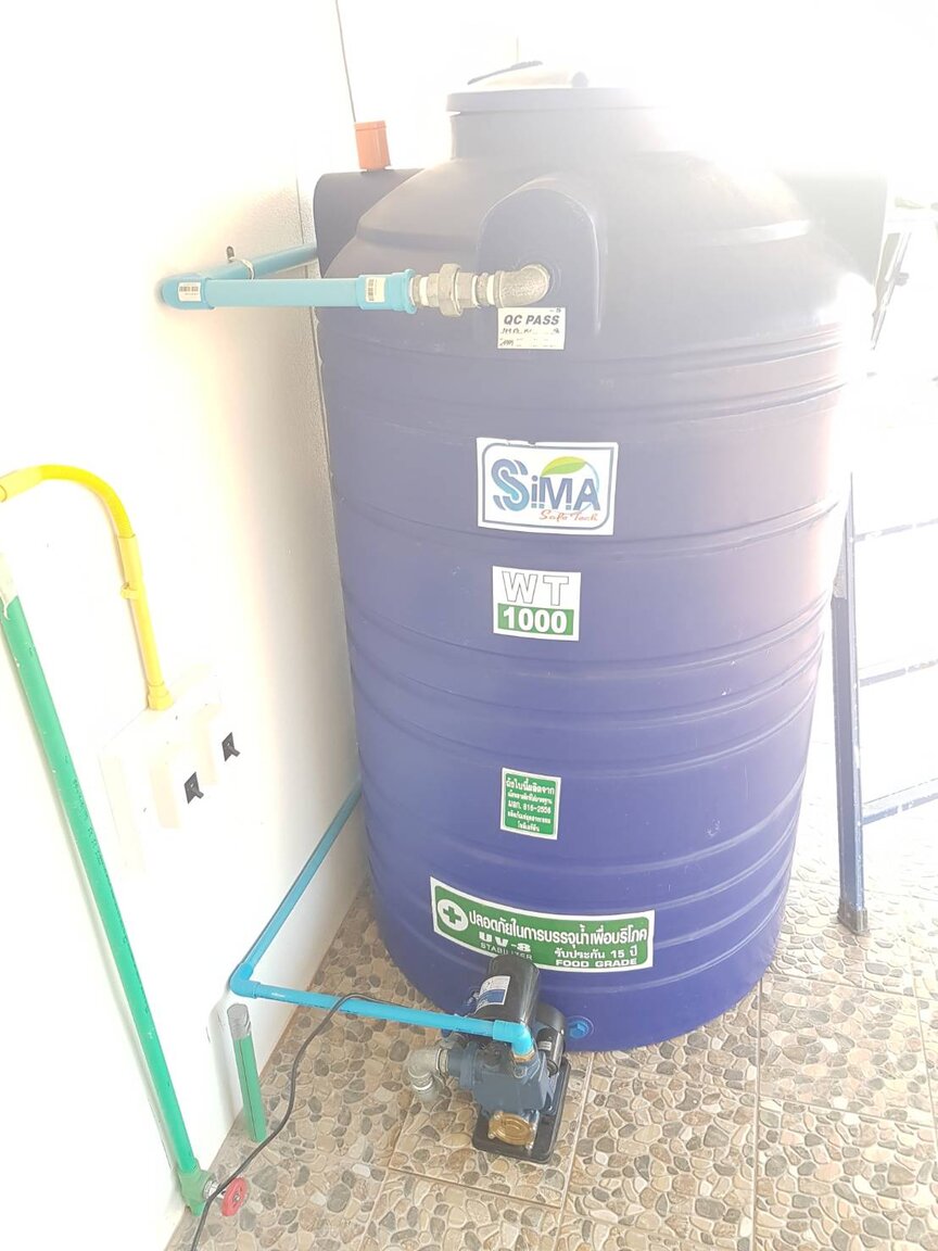 1819881526_waterpumpwithtank.thumb.jpg.a375b6f61fd14984acc9f462512c7ccf.jpg