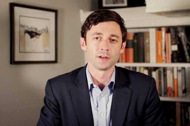 2021-01-06T220528Z_1_LYNXMPEH051K0_RTROPTP_4_USA-ELECTION-GEORGIA.JPG
