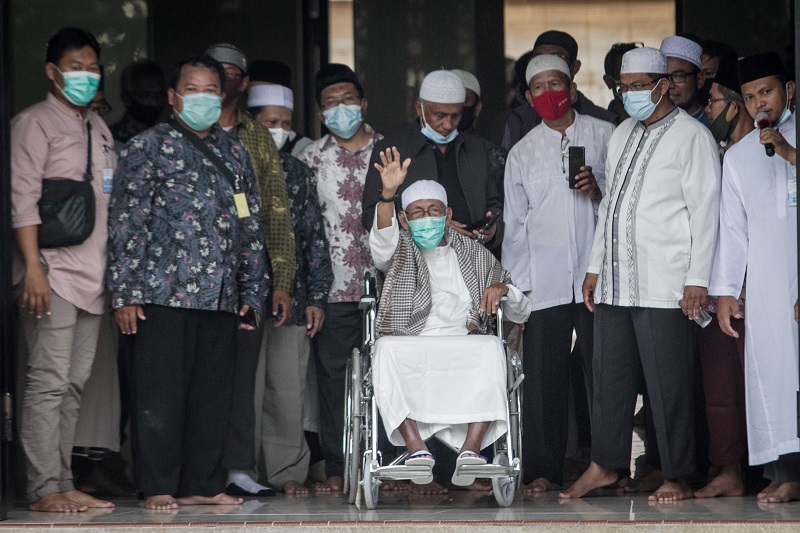 2021-01-08T084112Z_1_LYNXMPEH070FF_RTROPTP_4_INDONESIA-SECURITY-BASHIR.JPG