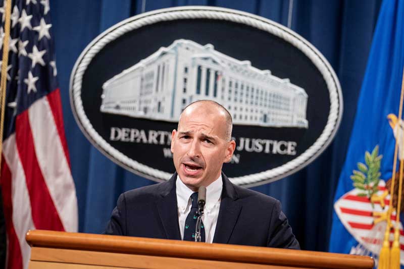 2021-01-12T215633Z_1_LYNXMPEH0B1JN_RTROPTP_4_USA-ELECTION-CAPITOL-ARRESTS.JPG