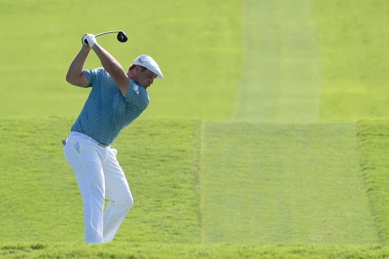 2021-01-16T044723Z_1_LYNXMPEH0F02K_RTROPTP_4_GOLF.JPG