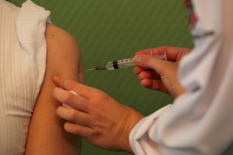 2021-01-18T122559Z_1_LYNXMPEH0H0MM_RTROPTP_4_HEALTH-CORONAVIRUS-VACCINE-SINOVAC.JPG