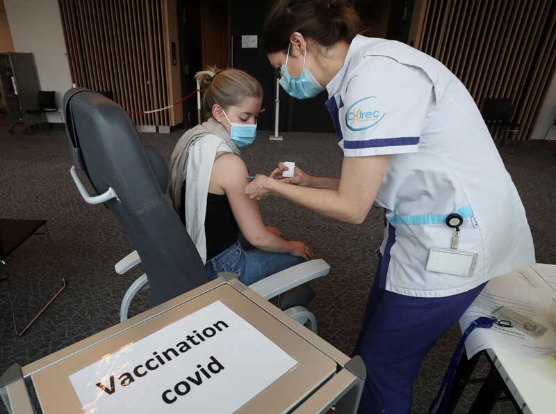 2021-01-21T161753Z_1_LYNXMPEH0K19D_RTROPTP_4_HEALTH-CORONAVIRUS-EU.JPG