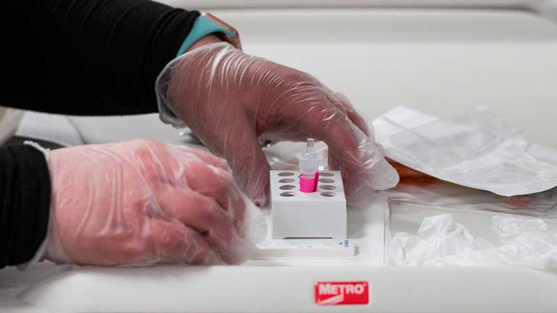 2021-01-28T180243Z_1_LYNXMPEH0R1KV_RTROPTP_4_HEALTH-CORONAVIRUS-USA-NEW-JERSEY.JPG