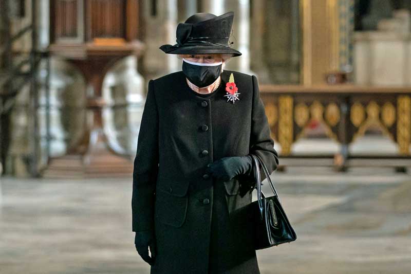 2021-01-31T135157Z_1_LYNXMPEH0U0BD_RTROPTP_4_BRITAIN-G7-QUEEN.JPG