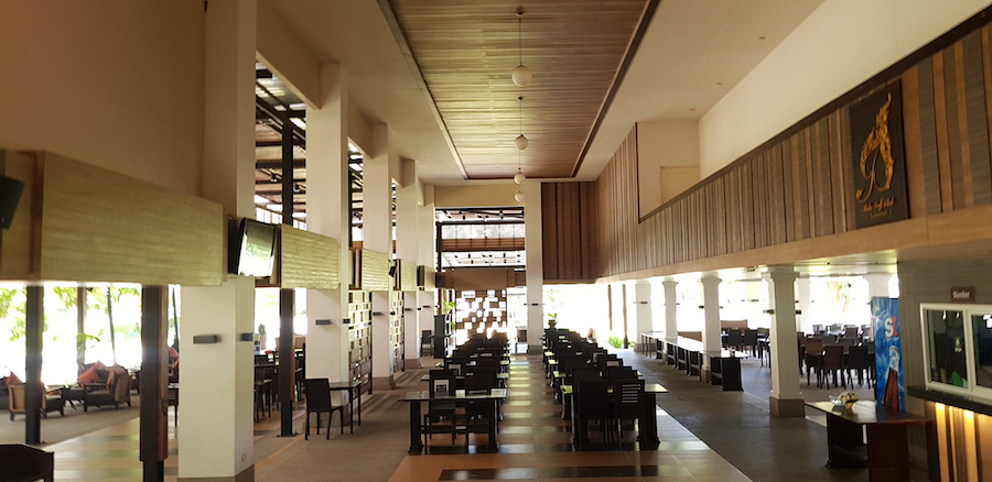 clubhouse and restaurant.jpg