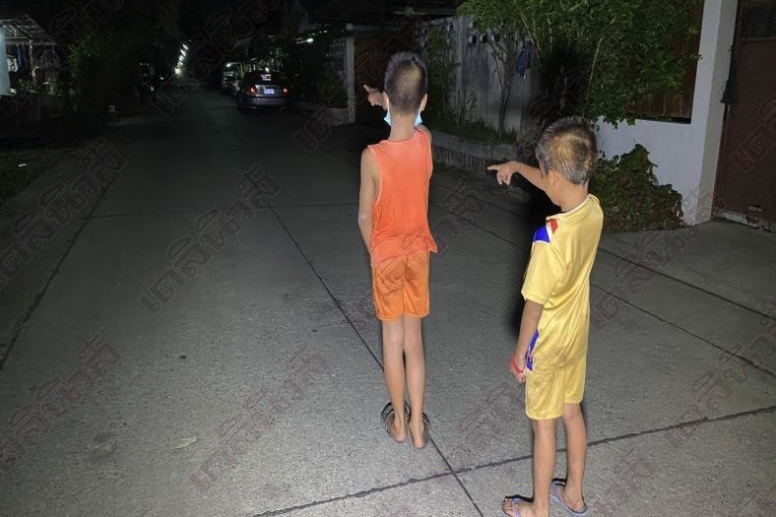 6pm.jpg