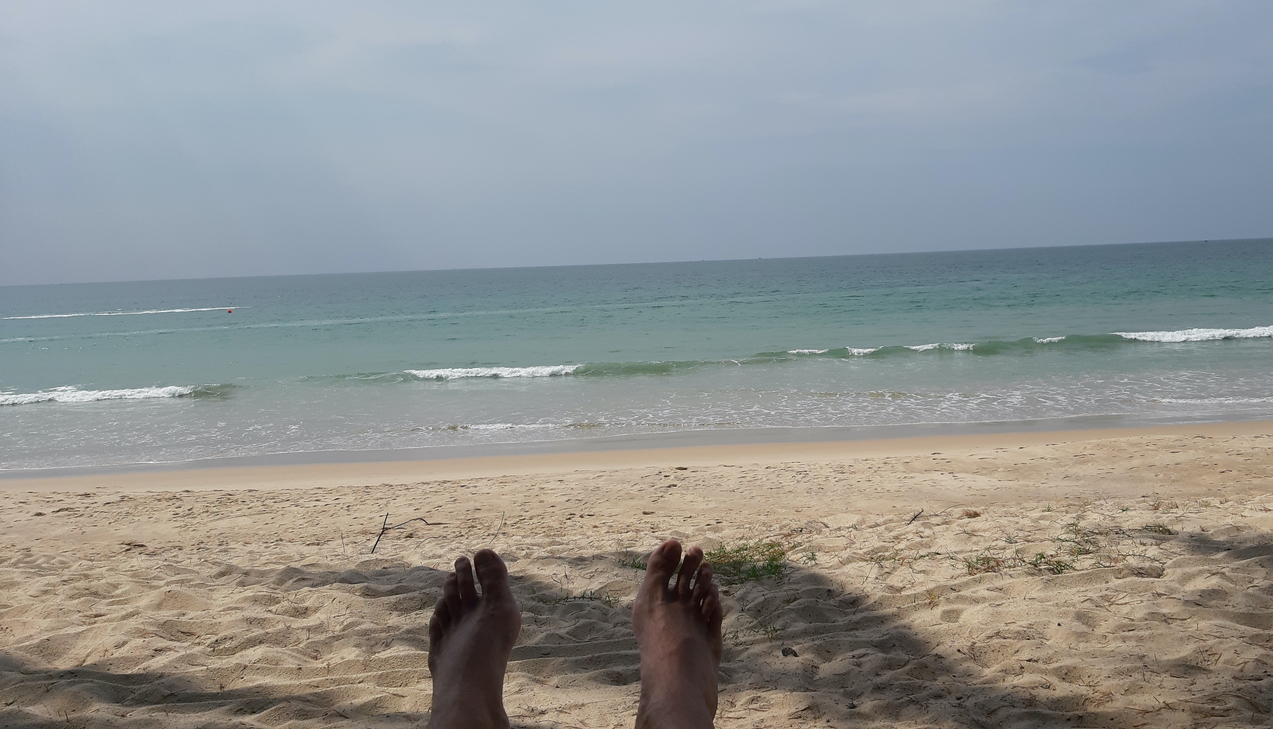 outrigger.jpeg.b4bc262d77a193cf291a7baa9647ad0a.jpeg