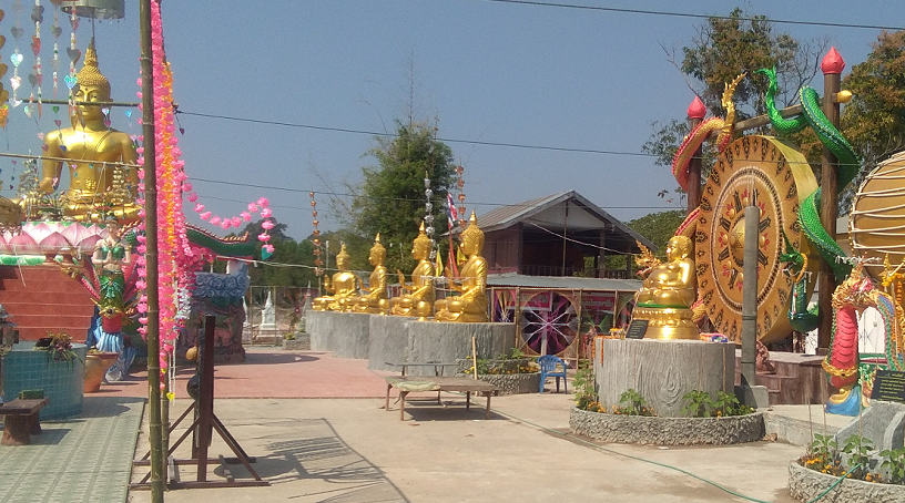 193182057_redbuddhanowgold02.png.f784a52fe1917e95bce60a755ff00a2d.png