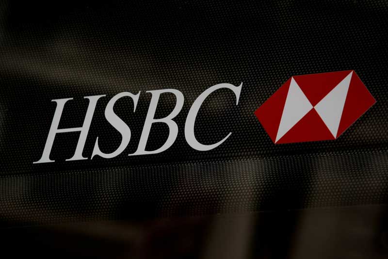 2021-02-01T080924Z_1_LYNXMPEH1010P_RTROPTP_4_HSBC-CLIMATE-VOTE.JPG