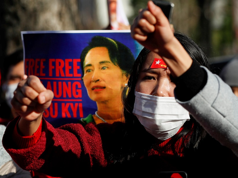 2021-02-05T022330Z_1_LYNXMPEH1404U_RTROPTP_4_MYANMAR-POLITICS-FACEBOOK.JPG