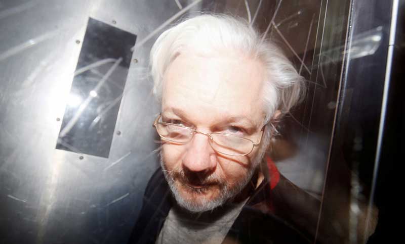 2021-02-09T201648Z_1_LYNXMPEH181PE_RTROPTP_4_WIKILEAKS-FOUNDER-JULIAN-ASSANGE-ARRIVES-AT-THE-WESTMINSTER-MAGI.JPG