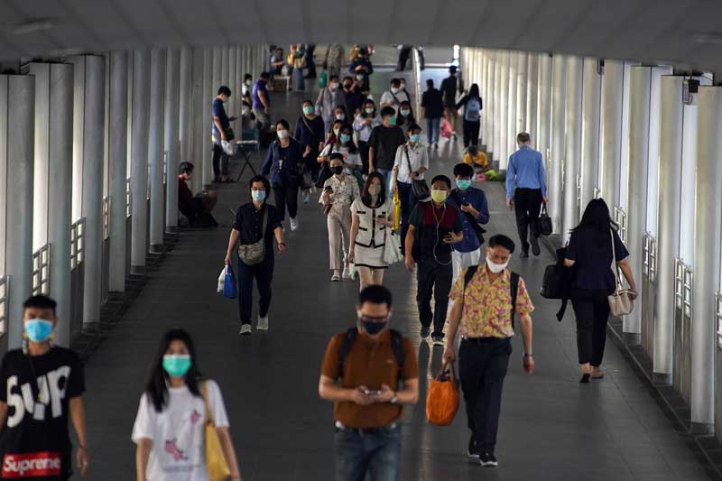 2021-02-10T123120Z_1_LYNXMPEH190ZZ_RTROPTP_4_THAILAND-ECONOMY.JPG