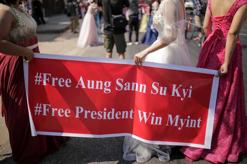 2021-02-11T015149Z_1_LYNXMPEH1A02P_RTROPTP_4_MYANMAR-POLITICS.JPG