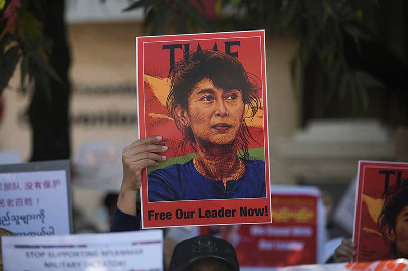 2021-02-12T020501Z_1_LYNXMPEH1B03U_RTROPTP_4_MYANMAR-POLITICS.JPG