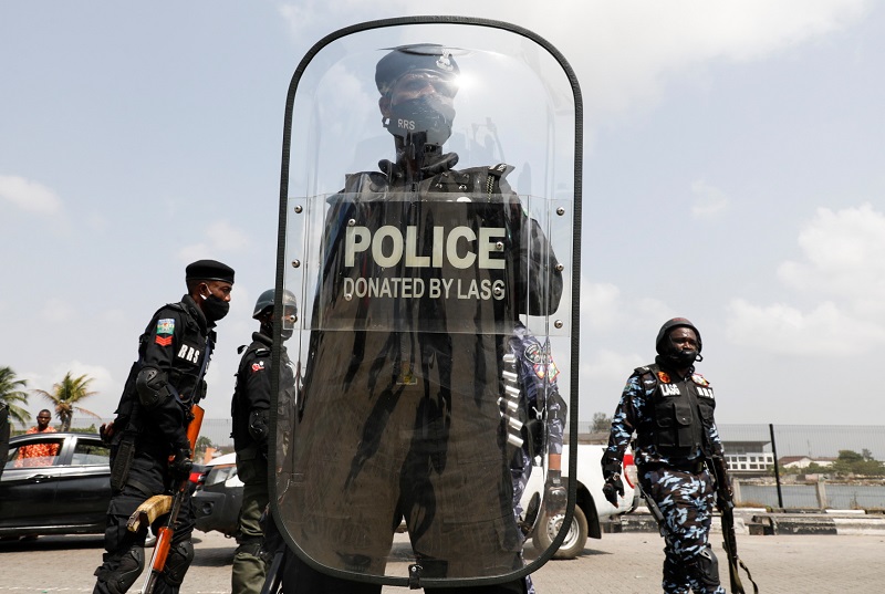 2021-02-13T173700Z_1_LYNXMPEH1C0FX_RTROPTP_4_NIGERIA-PROTESTS.JPG