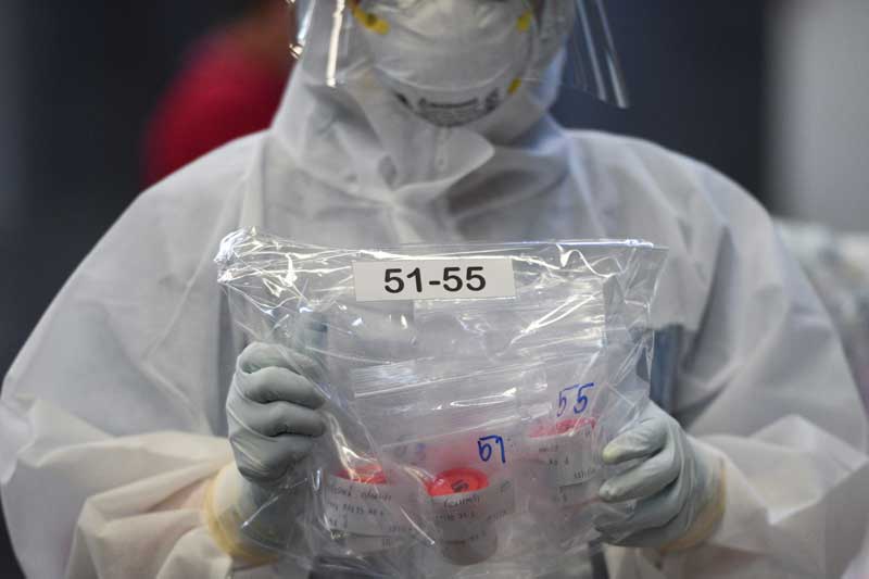 2021-02-15T055711Z_1_LYNXMPEH1E06L_RTROPTP_4_HEALTH-CORONAVIRUS-THAILAND.JPG