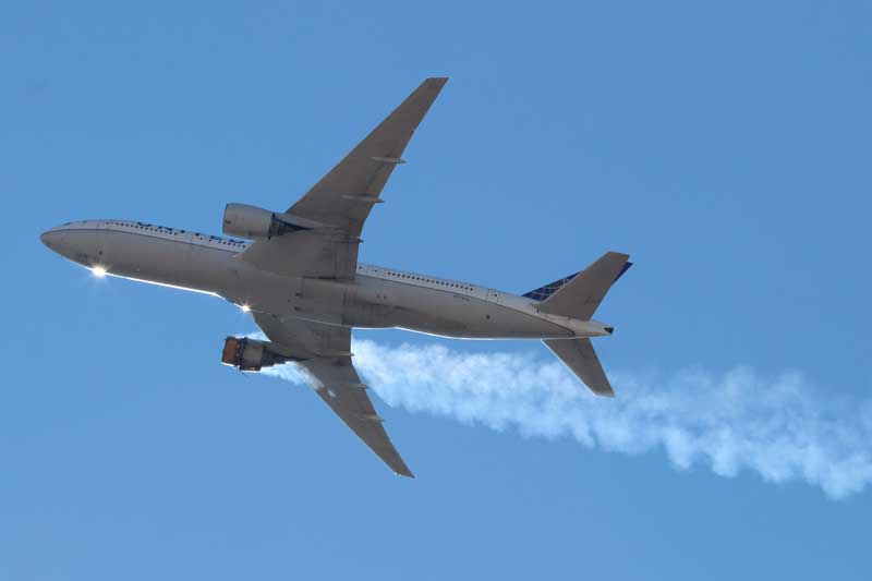 2021-02-21T035618Z_1_LYNXMPEH1K020_RTROPTP_4_COLORADO-AIRPLANE-DEBRIS.JPG