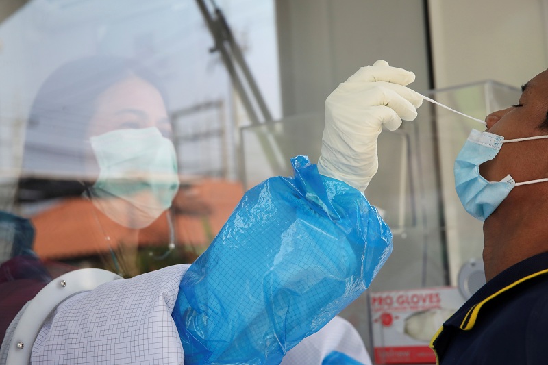 2021-02-23T093437Z_2_LYNXMPEH1M0GE_RTROPTP_4_HEALTH-CORONAVIRUS-THAILAND.JPG