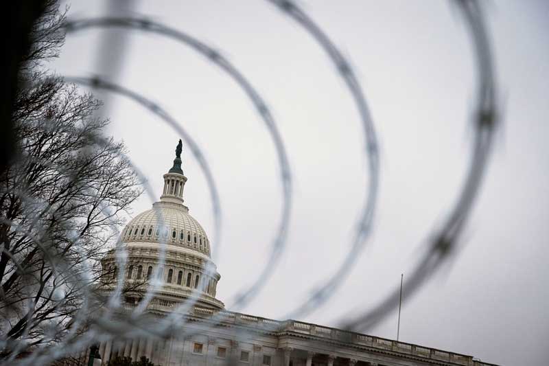 2021-02-23T152946Z_1_LYNXMPEH1M0ZJ_RTROPTP_4_USA-CONGRESS-SECURITY.JPG