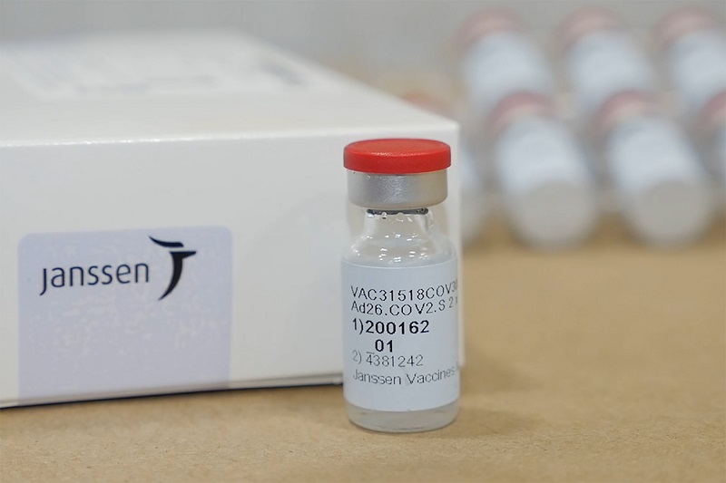 2021-02-26T230612Z_1_LYNXMPEH1P1MU_RTROPTP_4_HEALTH-CORONAVIRUS-VACCINES-JOHNSON-JOHNSON.JPG