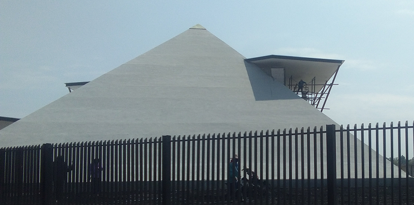 241170850_pyramidinudon03.png.284cb6b911c044809ec4e97be515a1e6.png