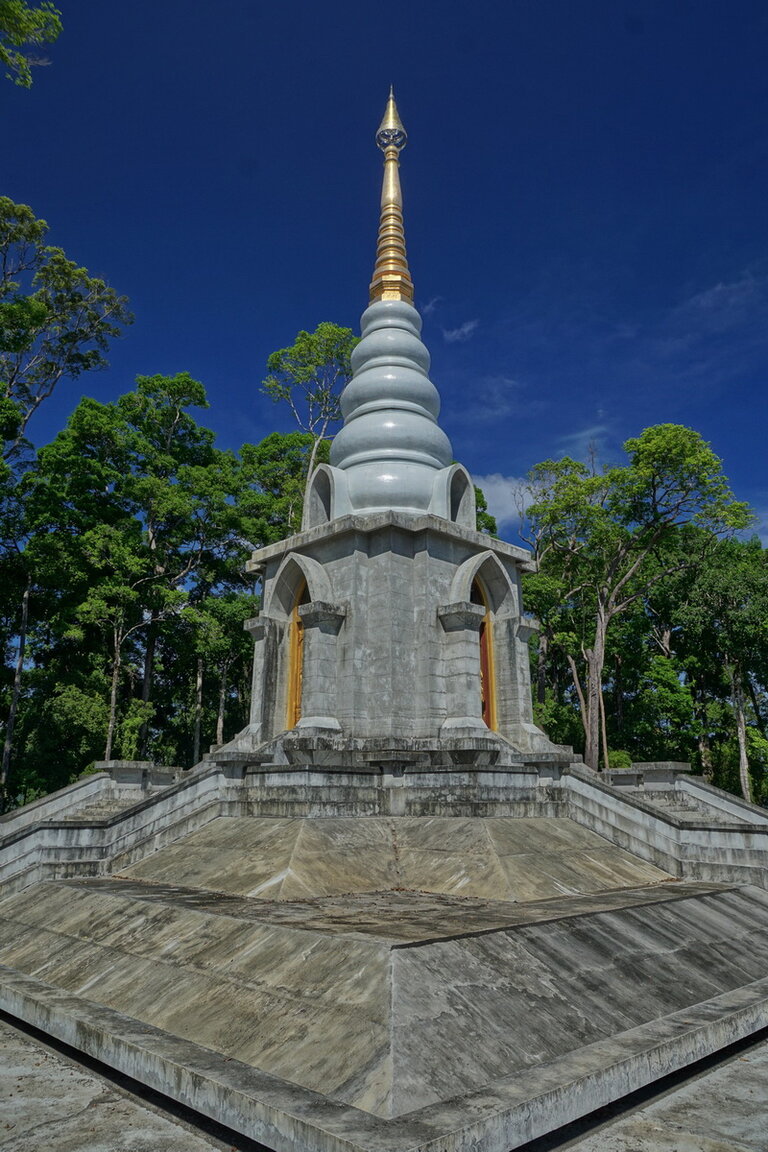 wat-024cc.jpg