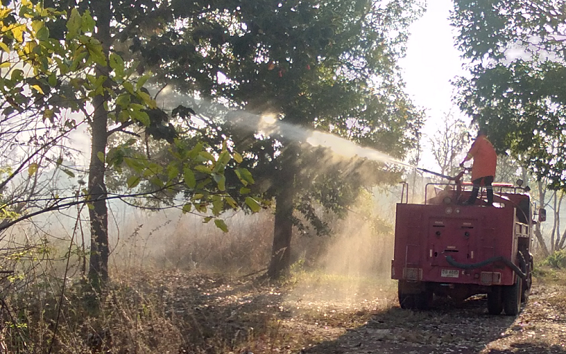 1129396382_fireonfarm13.png.869b7b8d44d3368a0c11b5c1fd8b48f6.png