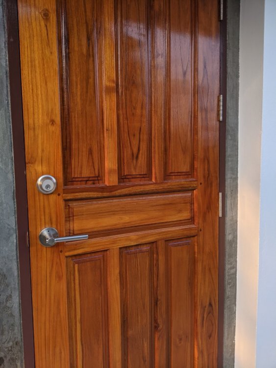 1511550734_DoorwithwoodstainA100.thumb.jpg.773f77b9d19ceab263a1eeb3d5c68fac.jpg