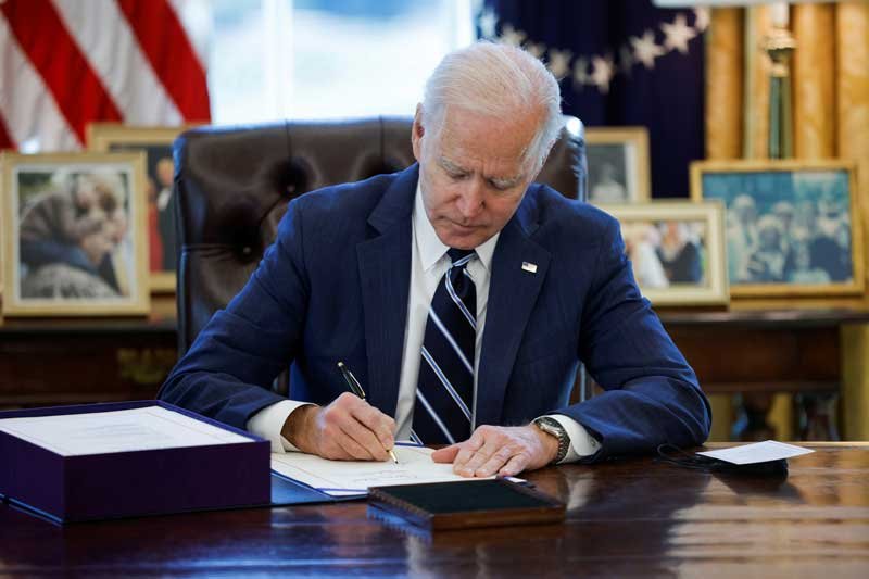 2021-03-11T193002Z_1_LYNXMPEH2A1OQ_RTROPTP_4_USA-BIDEN.JPG