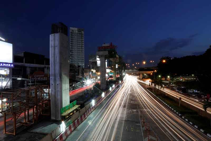 2021-03-18T062559Z_1_LYNXMPEH2H09M_RTROPTP_4_THAILAND-ECONOMY.JPG