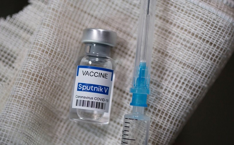 2021-03-19T022800Z_1_LYNXMPEH2I033_RTROPTP_4_HEALTH-CORONAVIRUS-RUSSIA-VACCINE.JPG