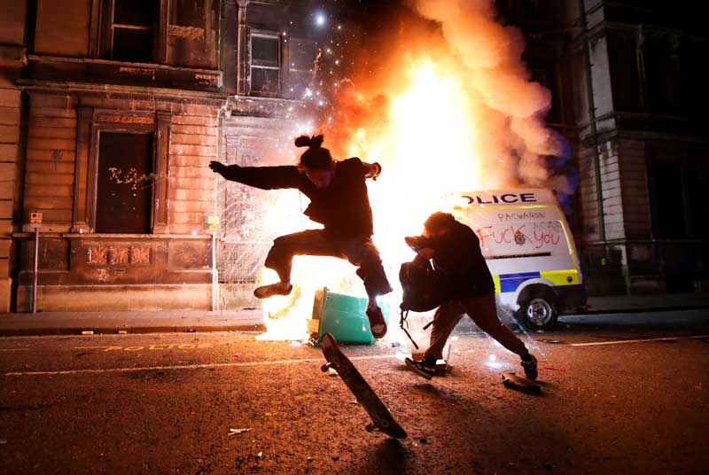 2021-03-21T225753Z_1_LYNXMPEH2K0LR_RTROPTP_4_BRITAIN-PROTESTS.JPG