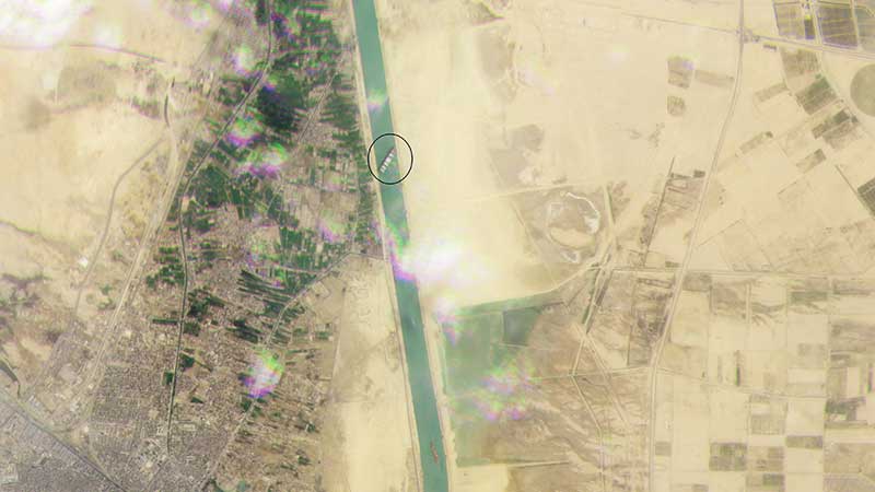 2021-03-24T201643Z_2_LYNXMPEH2N1W3_RTROPTP_4_EGYPT-SUEZCANAL-SHIP.JPG